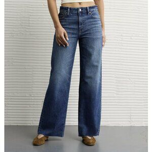 AE Dreamy Drape Stretch Super High-Waisted Baggy Wide-Leg Jean Dark Wash Size 0